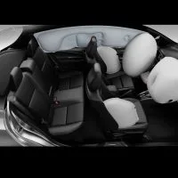 7 Airbags (en todas las versiones)