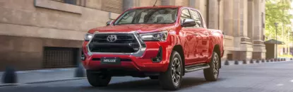 Banner Hilux