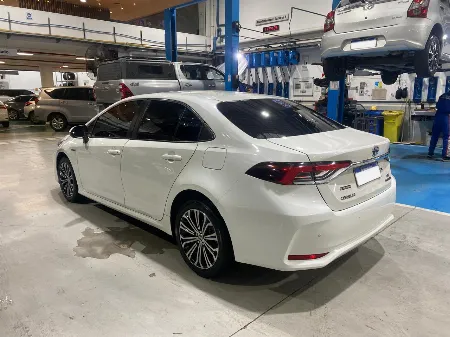 COROLLA HEV SEG ECVT 2020- imgN°3