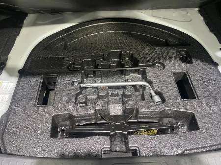 COROLLA HEV SEG ECVT 2020- imgN°7