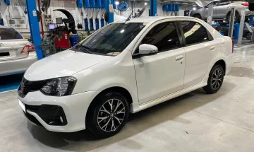 TOYOTA Erios XLS SEDAN 2021