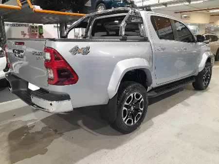 HILUX SRX 4X4 2025- imgN°2