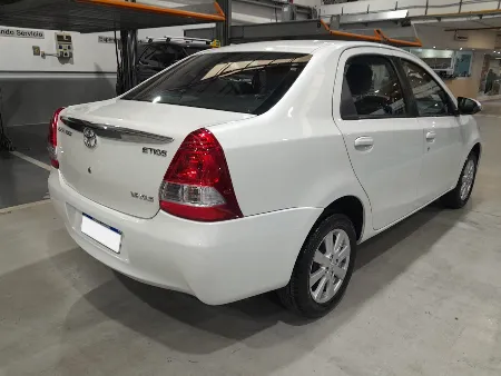 TOYOTA ETIOS SEDAN XLS 2016- imgN°1