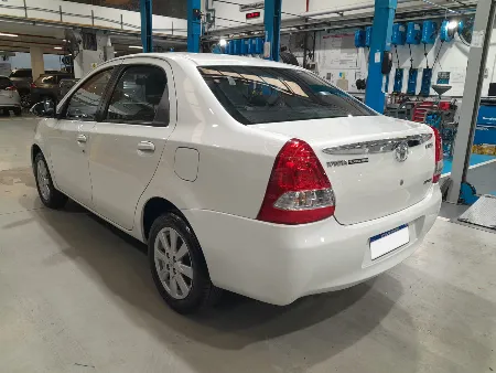 TOYOTA ETIOS SEDAN XLS 2016- imgN°3