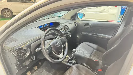 ETIOS X 5P 2023- imgN°6