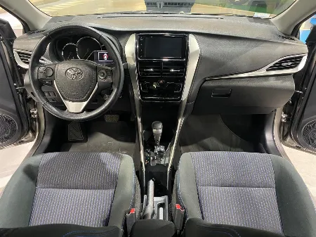 YARIS XLS SEDAN 2020- imgN°6