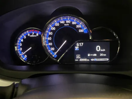 YARIS XLS SEDAN 2020- imgN°9