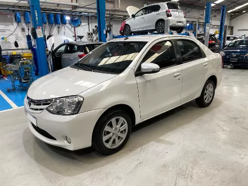 TOYOTA XLS 2016