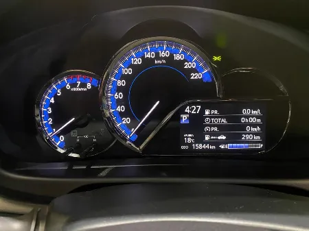 YARIS S CVT 2025 - imgN°9