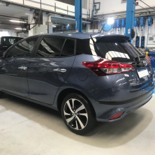 Lateral trasero izquierdo